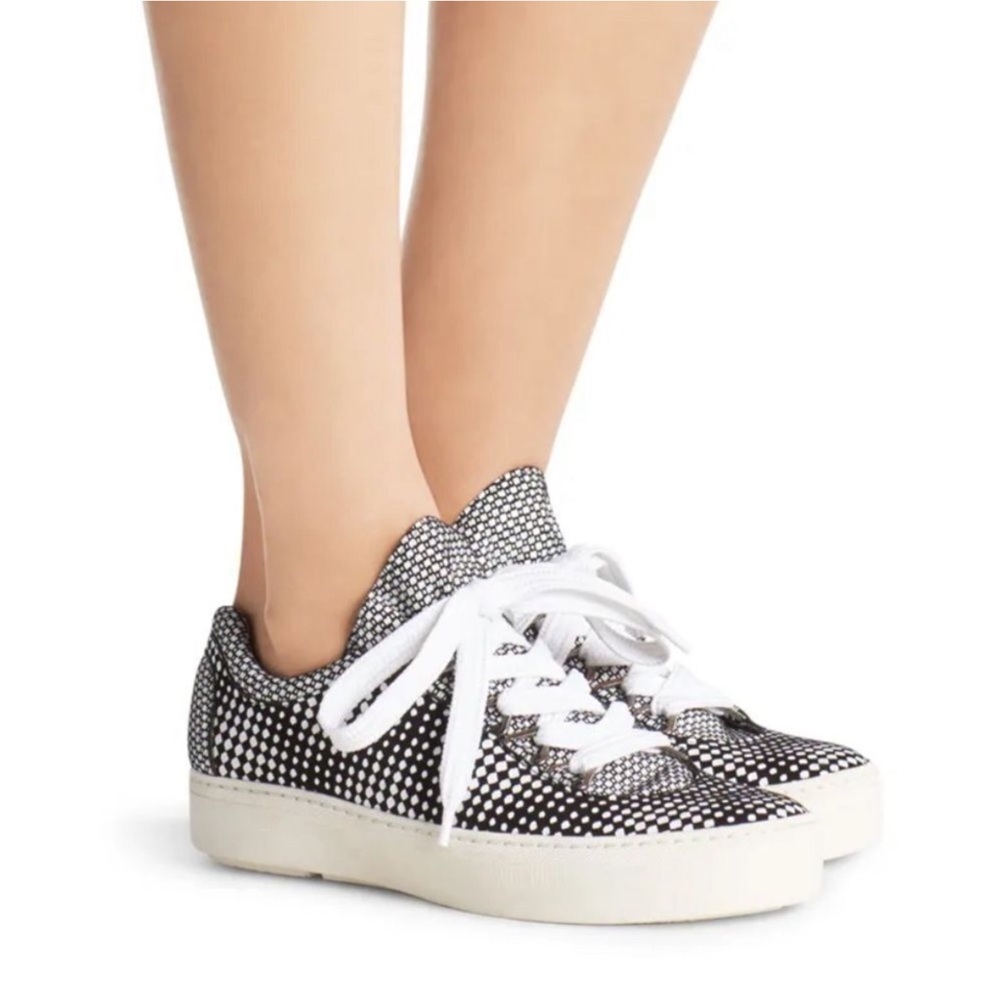 Stuart Weitzman black/white leather “Gaming” sneaker.